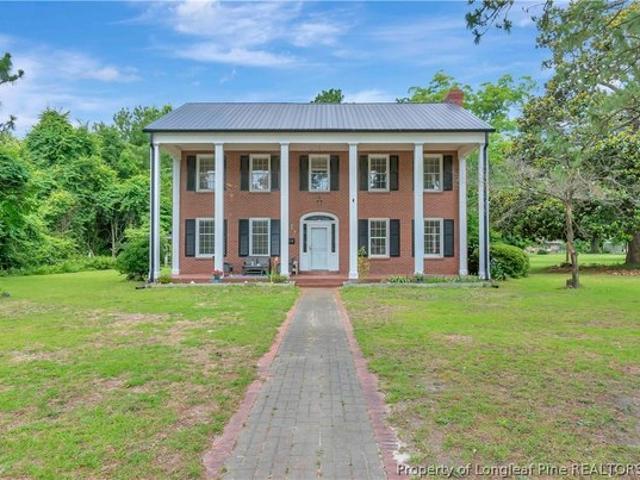House for sale in Fairmont, North Carolina
