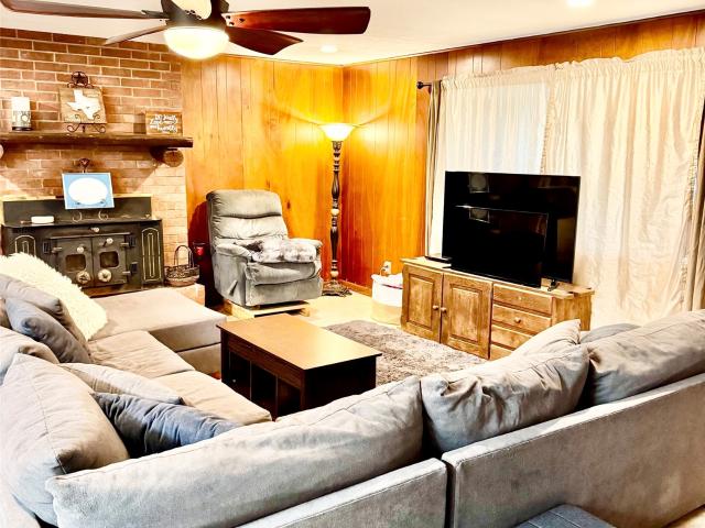 House for sale in Groveton, Texas