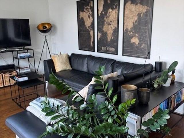 Apartment mieten in Einigen, Zürich