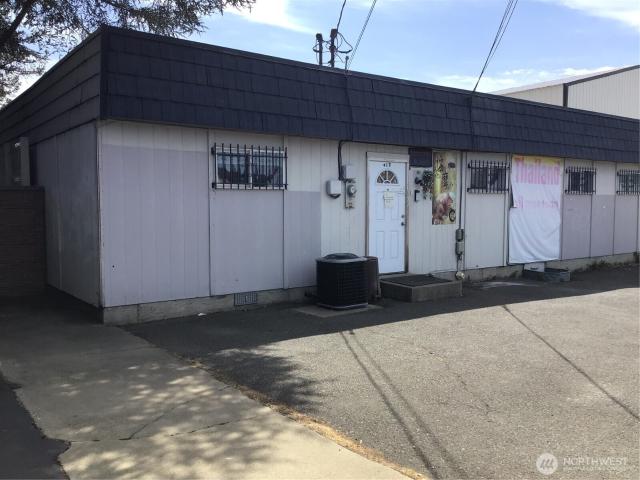 Commercial for sale in Yakima
