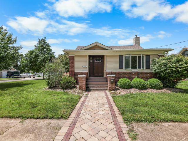 House for sale in Streator, Illinois