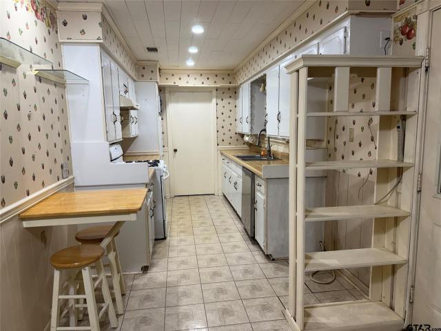House for sale in Van, Texas