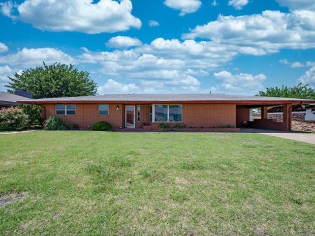 House for sale in Caddo, Oklahoma