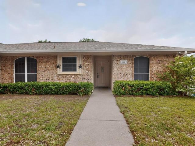 House for sale in Ellis, Texas