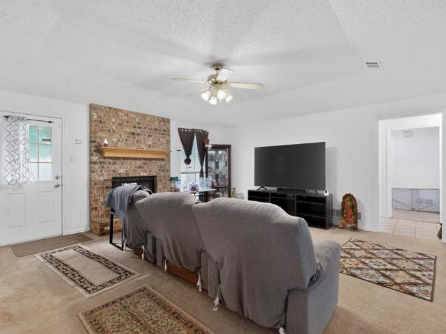 House for sale in Ellis, Texas