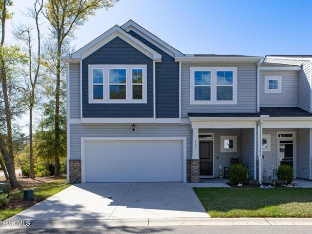 Townhouse for sale in Southport, North Carolina