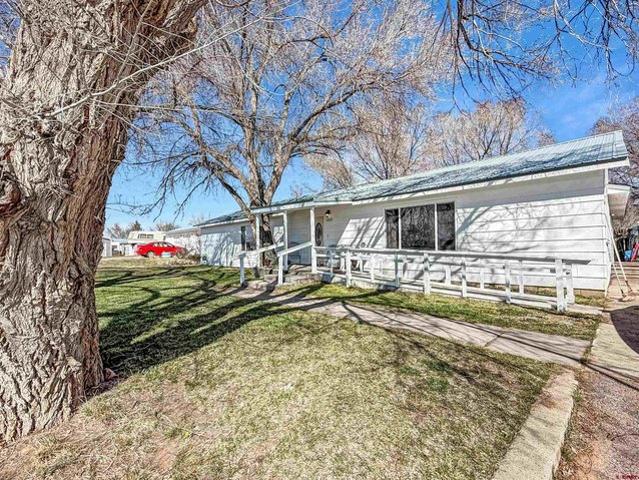 House for sale in Dove Creek, Colorado