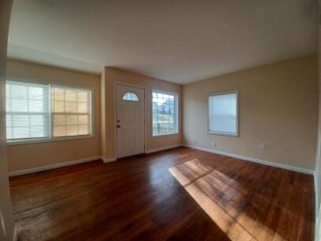 House for sale in Crown Point, Indiana