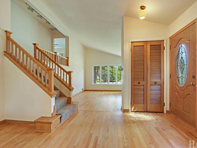 House for sale in Glenview, Illinois
