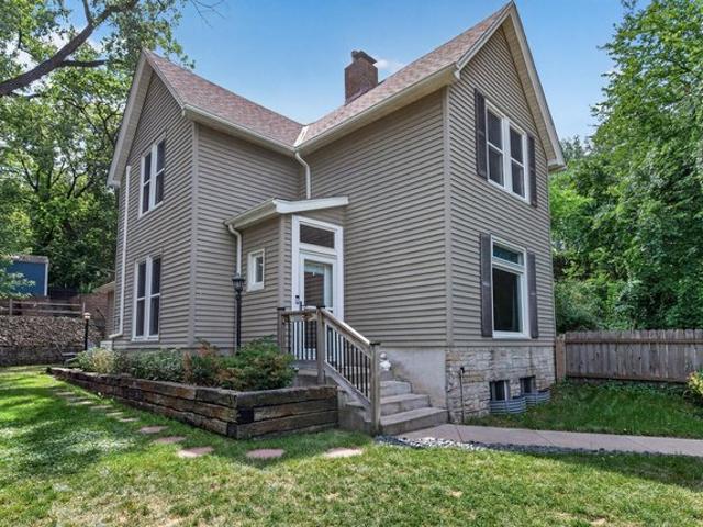 House for sale in West Side, Ramsey