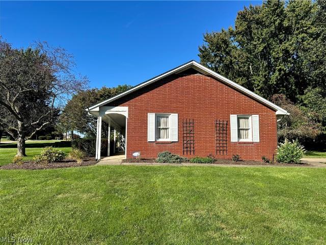 House for sale in Oak Ridge, Massillon