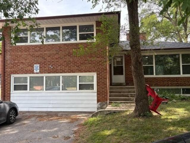 Office for rent in Woburn, Ontario