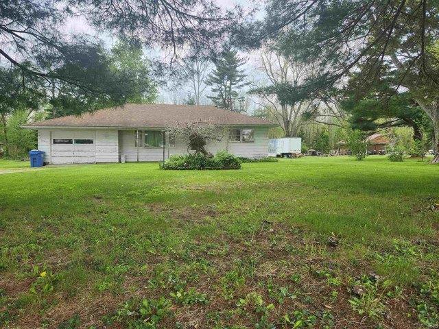 House for sale in South Whitley, Indiana