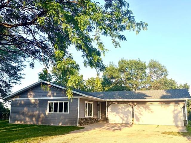 House for sale in Pennock, Minnesota