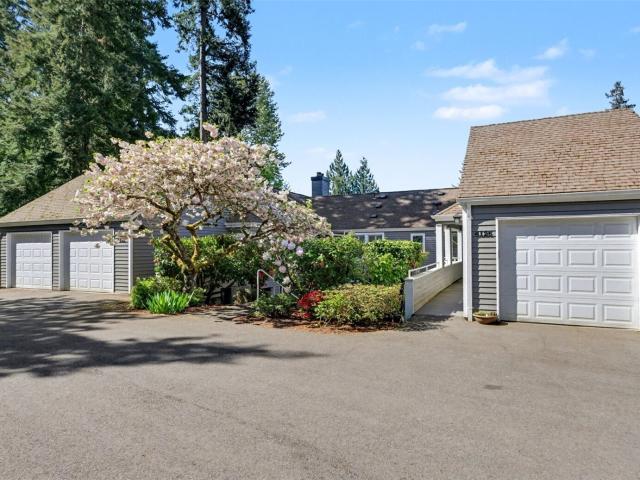 Condo for sale in Issaquah, Washington
