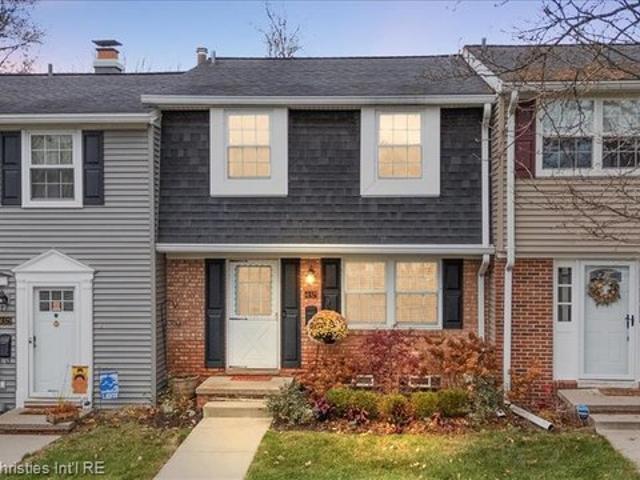 Townhouse for sale in Northville, Michigan