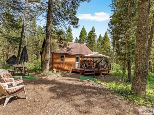 House for sale in Island Park, Idaho