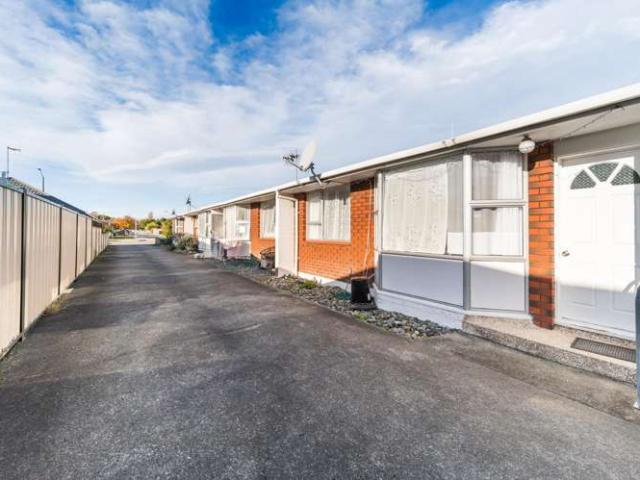 House for sale in Otakou