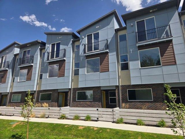 Townhouse for sale in Millcreek, Utah