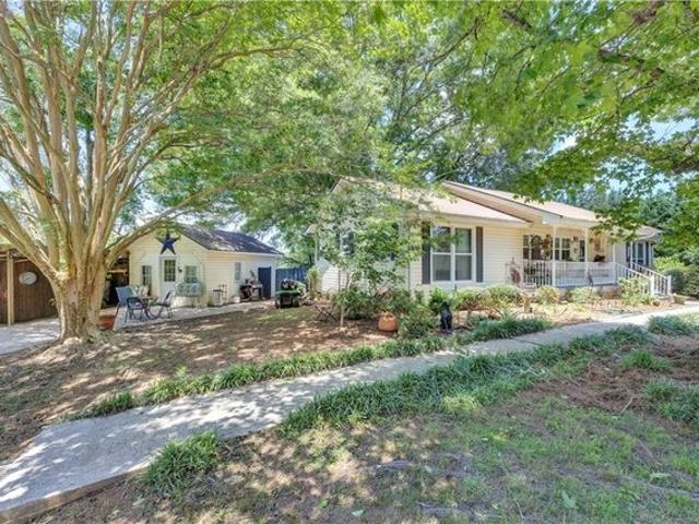 House for sale in Covington, Georgia