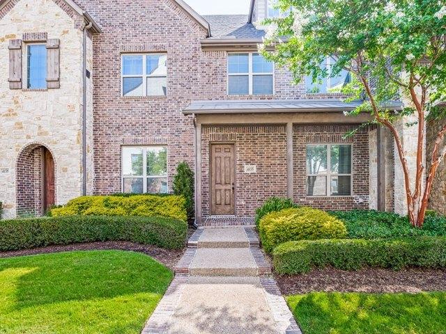 Townhouse for sale in Arlington, Texas