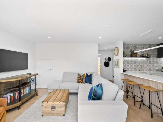 Townhouse for sale in Saint Albans, Canterbury