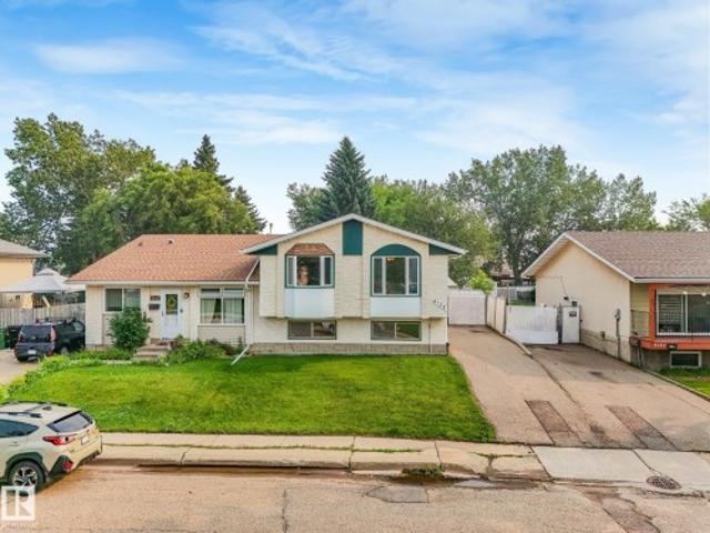 House for sale in Wedgewood, Alberta