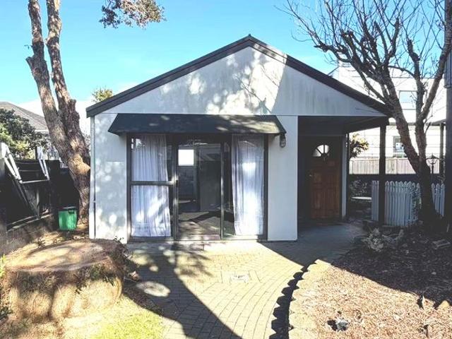 House for rent in Howick, Oroua County