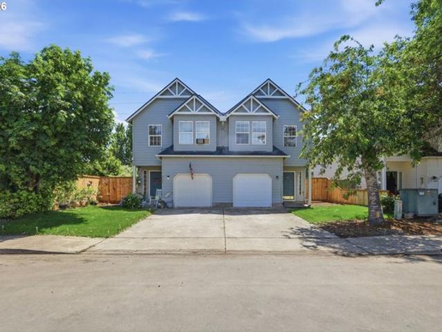 House for sale in Oregonia