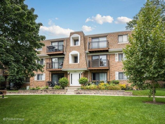 Condo for sale in Glenview, Illinois