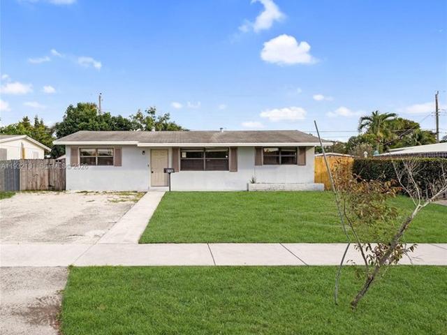 House for sale in Oakland Park, Florida