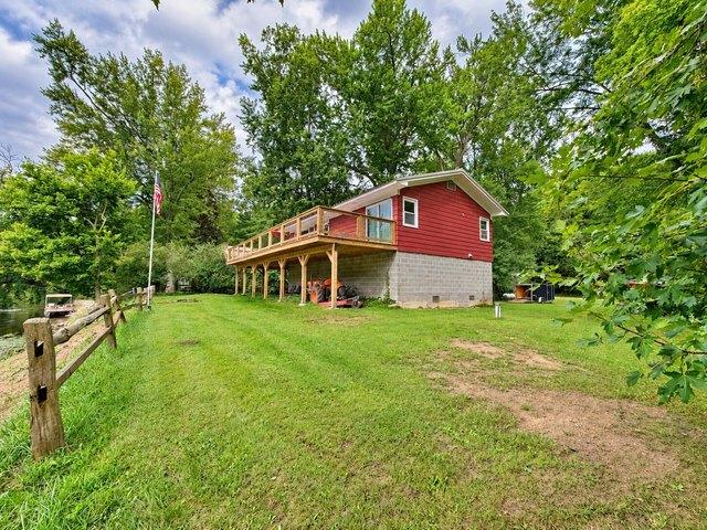 House for sale in Newaygo, Newaygo County