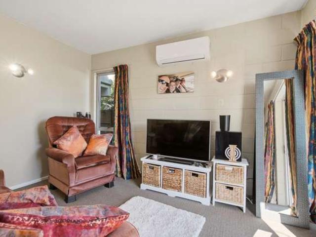 Townhouse for sale in Christchurch Central, Linwood-Central-Heathcote Community