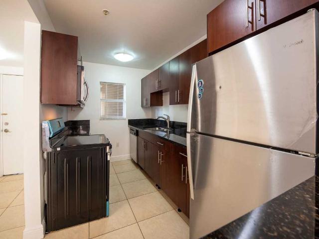 Apartment for rent in Dania Beach, Broward County