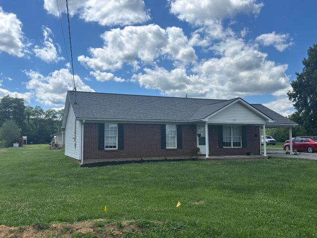 House for sale in Stanford, Kentucky