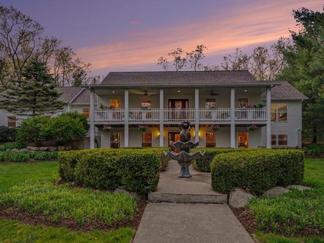 House for sale in Allegan, Michigan