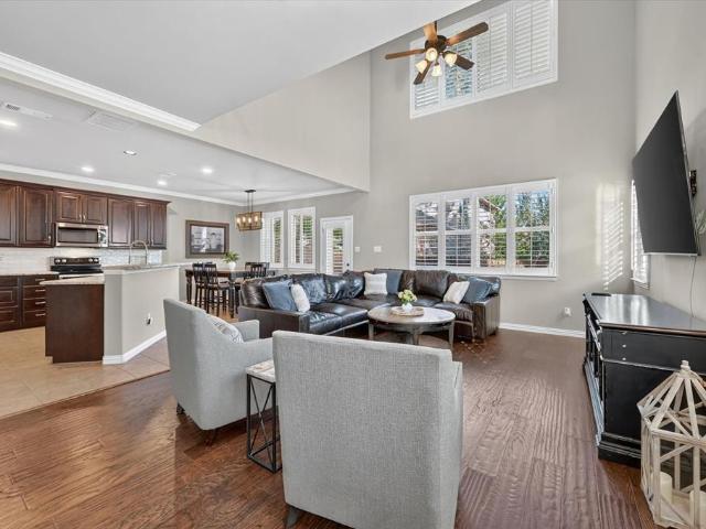 Townhouse for sale in Irving, Texas
