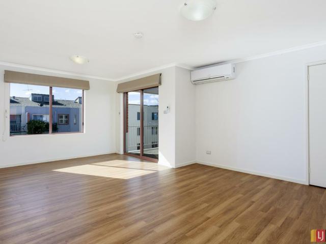 Apartment for rent in Woden, Australian Capital Territory