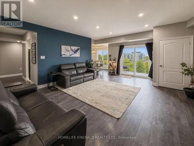 Condo for sale in Barrie, Ontario