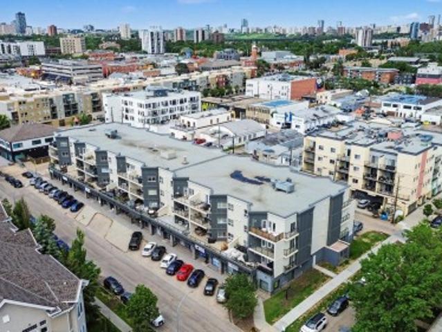 Condo for sale in Wedgewood, Alberta