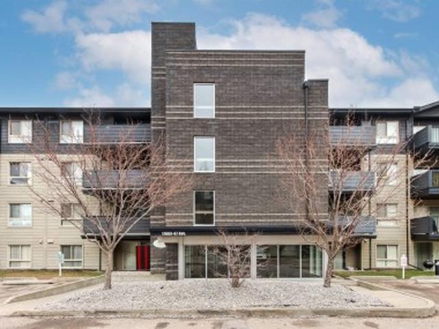 Condo for sale in Wedgewood, Alberta