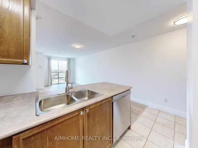 Condo for rent in York, Ontario