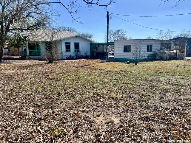 House for sale in Poteet, Texas