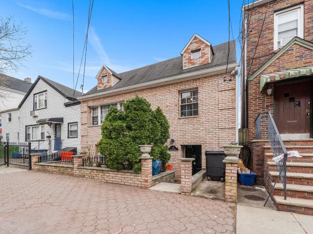 Property for sale in Hudson, New Jersey