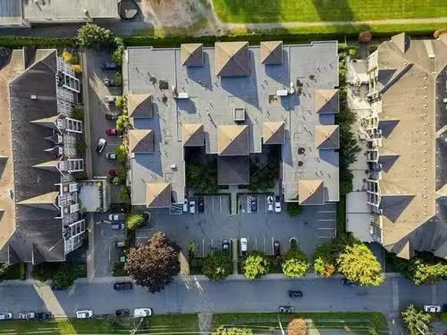 Condo for sale in Chilliwack, British Columbia