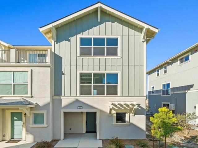 Townhouse for sale in Freedom, California