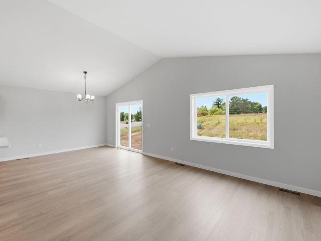 House for sale in Mora, Kanabec County