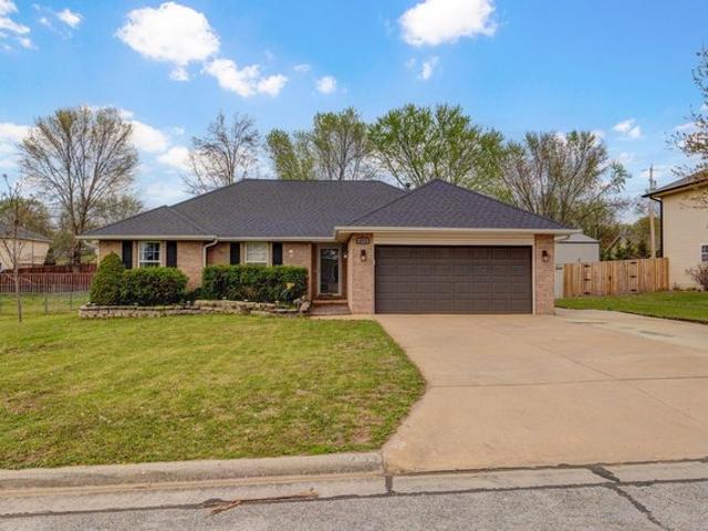 House for sale in Willard, Missouri