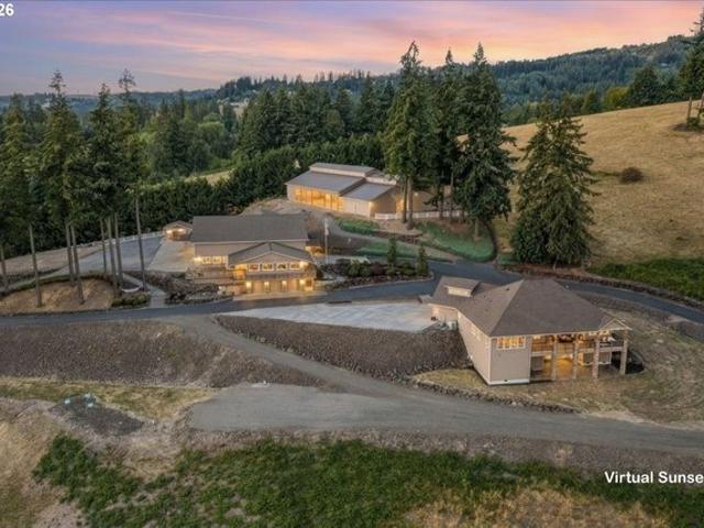 House for sale in Kalama, Washington