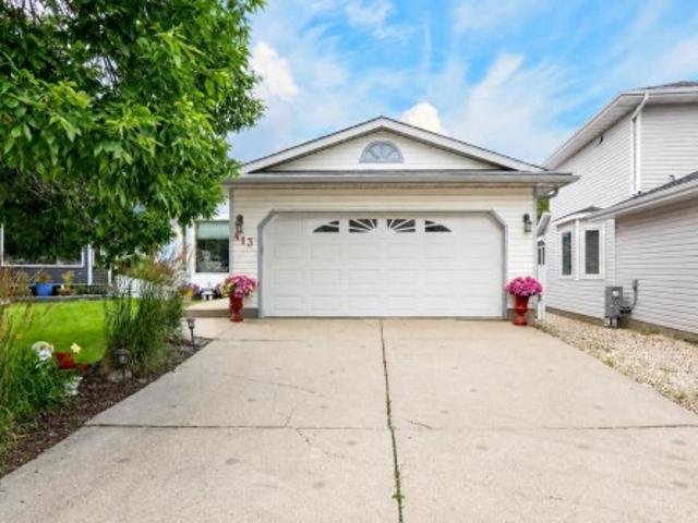 House for sale in Sherwood Park, Alberta